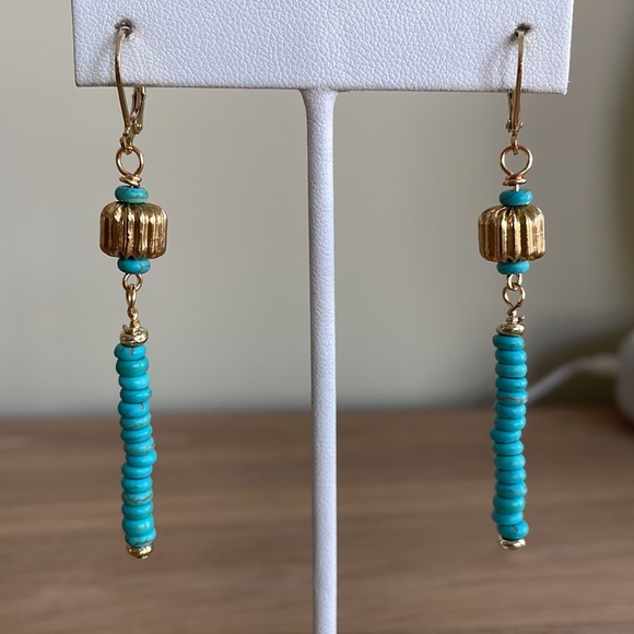 HAND CRAFTED EARRINGS Turquoise Rondelles Gold Plated Corrugated Beads - Picture 5 of 12